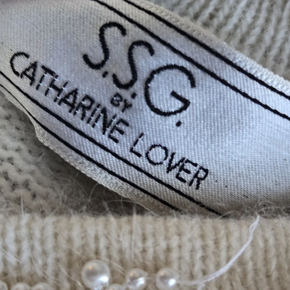 Vintage S.S.G.Catherine Lover Long Sweater Cream with Embroidered Details SizeM